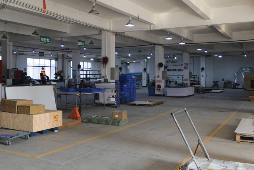 EF Lightbox warehouse